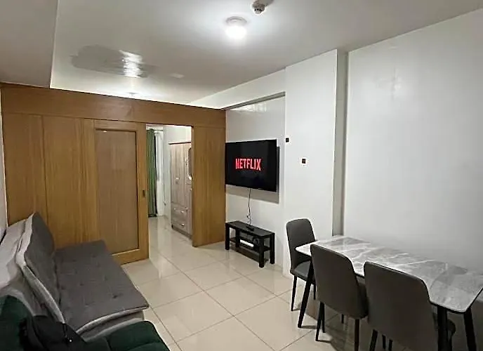 ホテル Shell Residences Condotel
